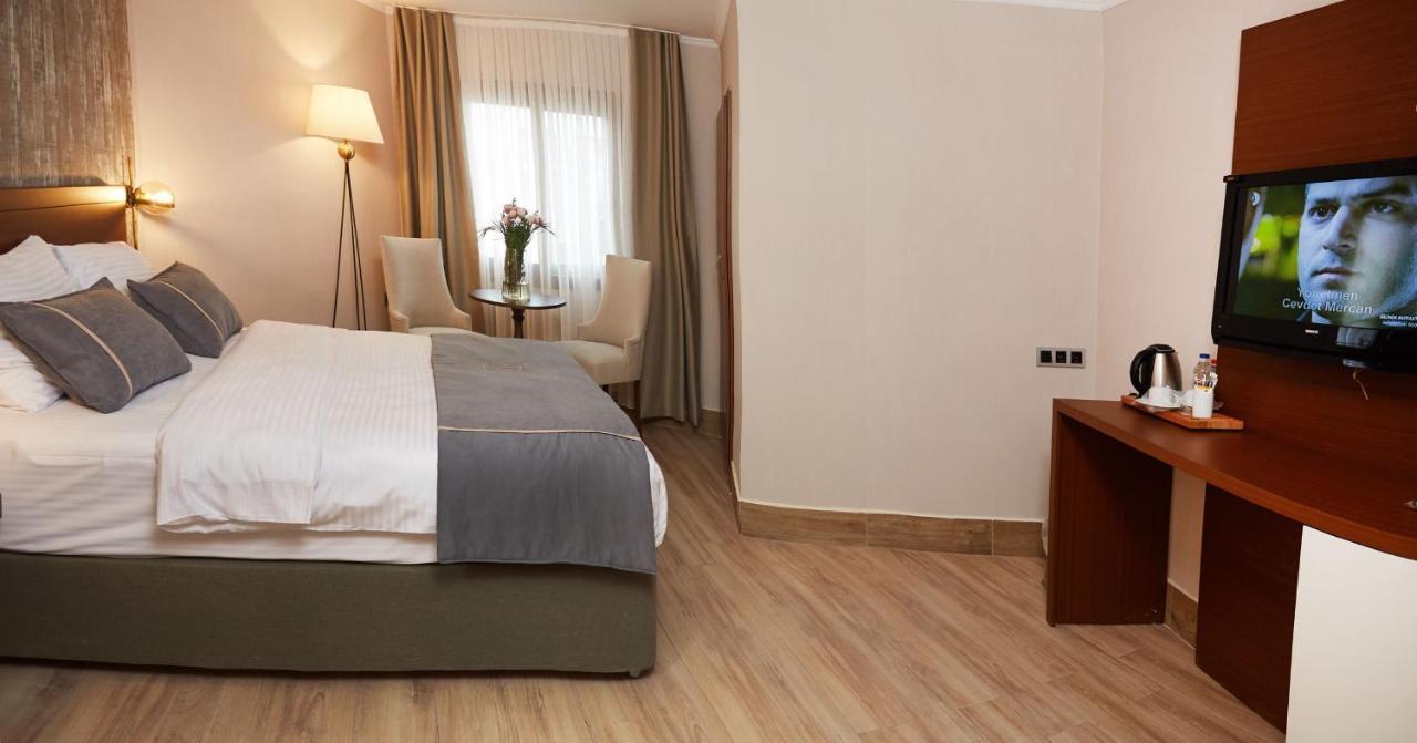 Mira Otel Alsancak Esmirna Exterior foto